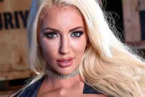 Vídeos pornôs com Nicolette Shea 2023 